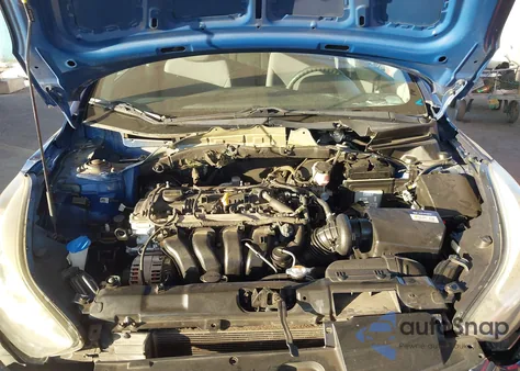 2016 Hyundai Elantra Se из США, поврежденный, VIN 5NPDH4AE5GH771966